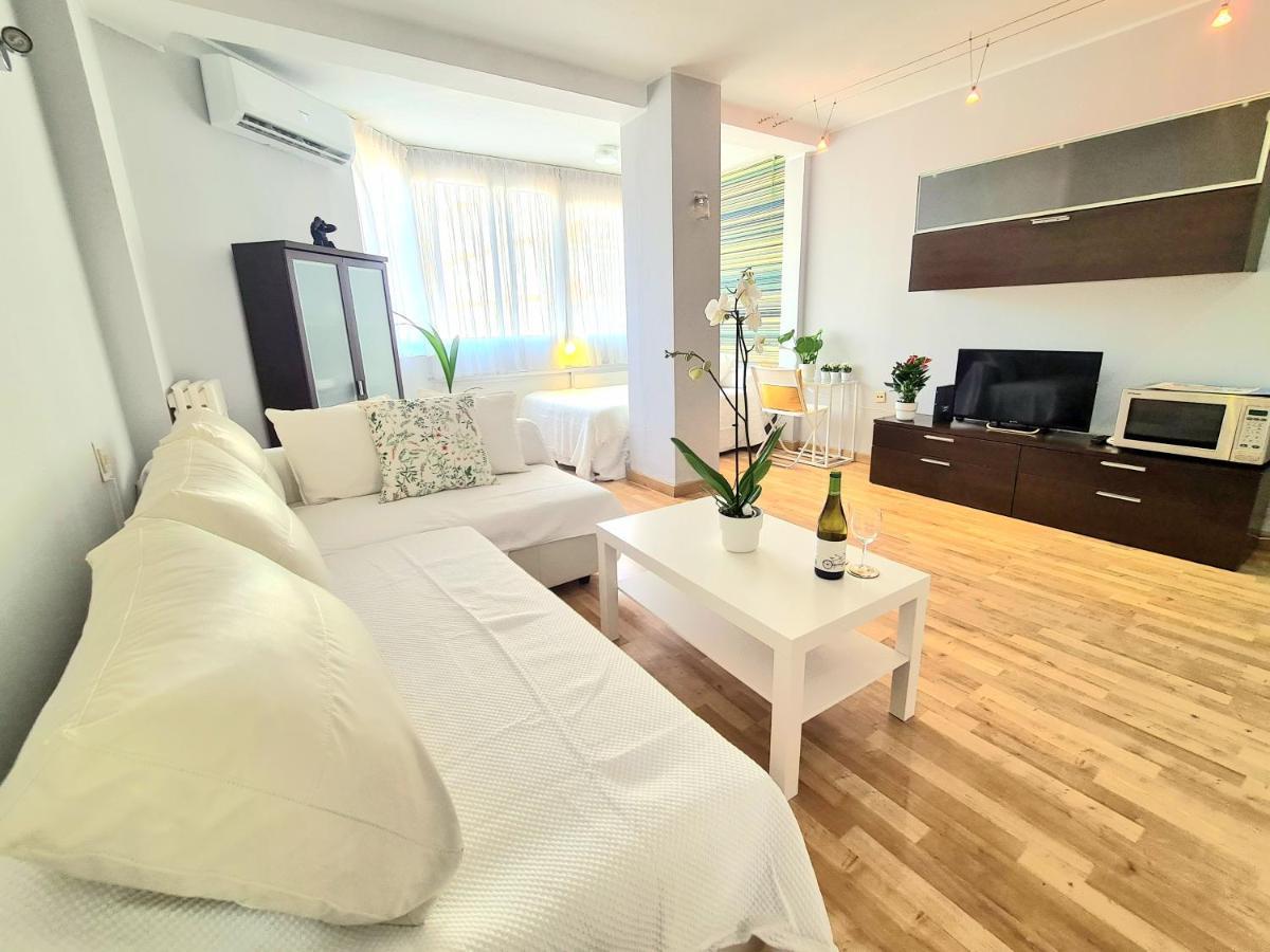 Aa Guest - El Mono De Torre Del Mar Eco Apartment Bagian luar foto