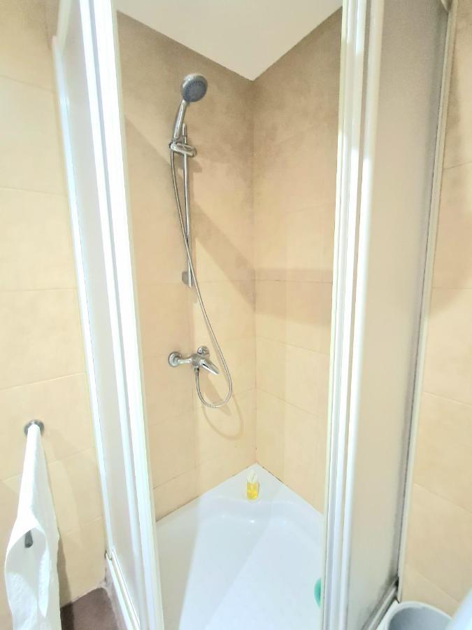 Aa Guest - El Mono De Torre Del Mar Eco Apartment Bagian luar foto